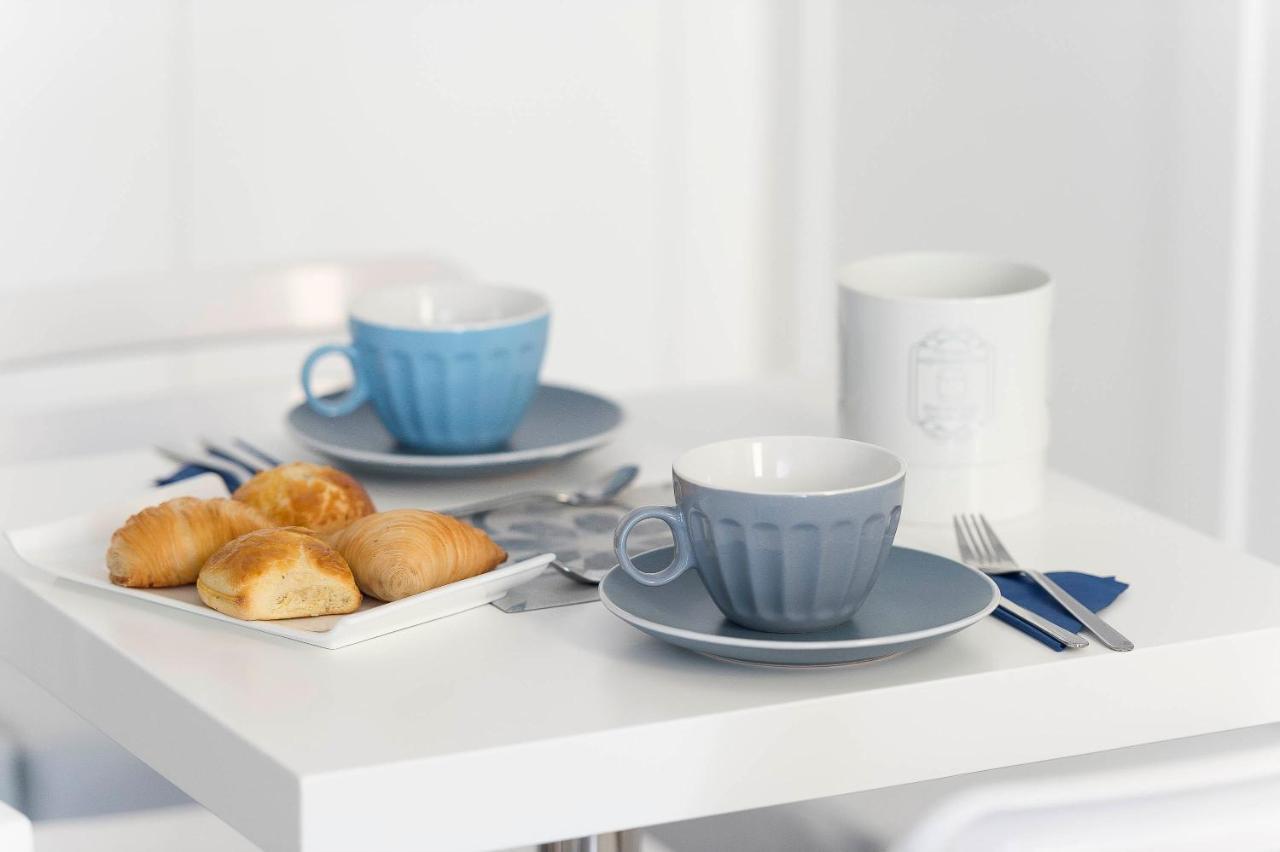 Domusvelata Bed & Breakfast Наполи Екстериор снимка